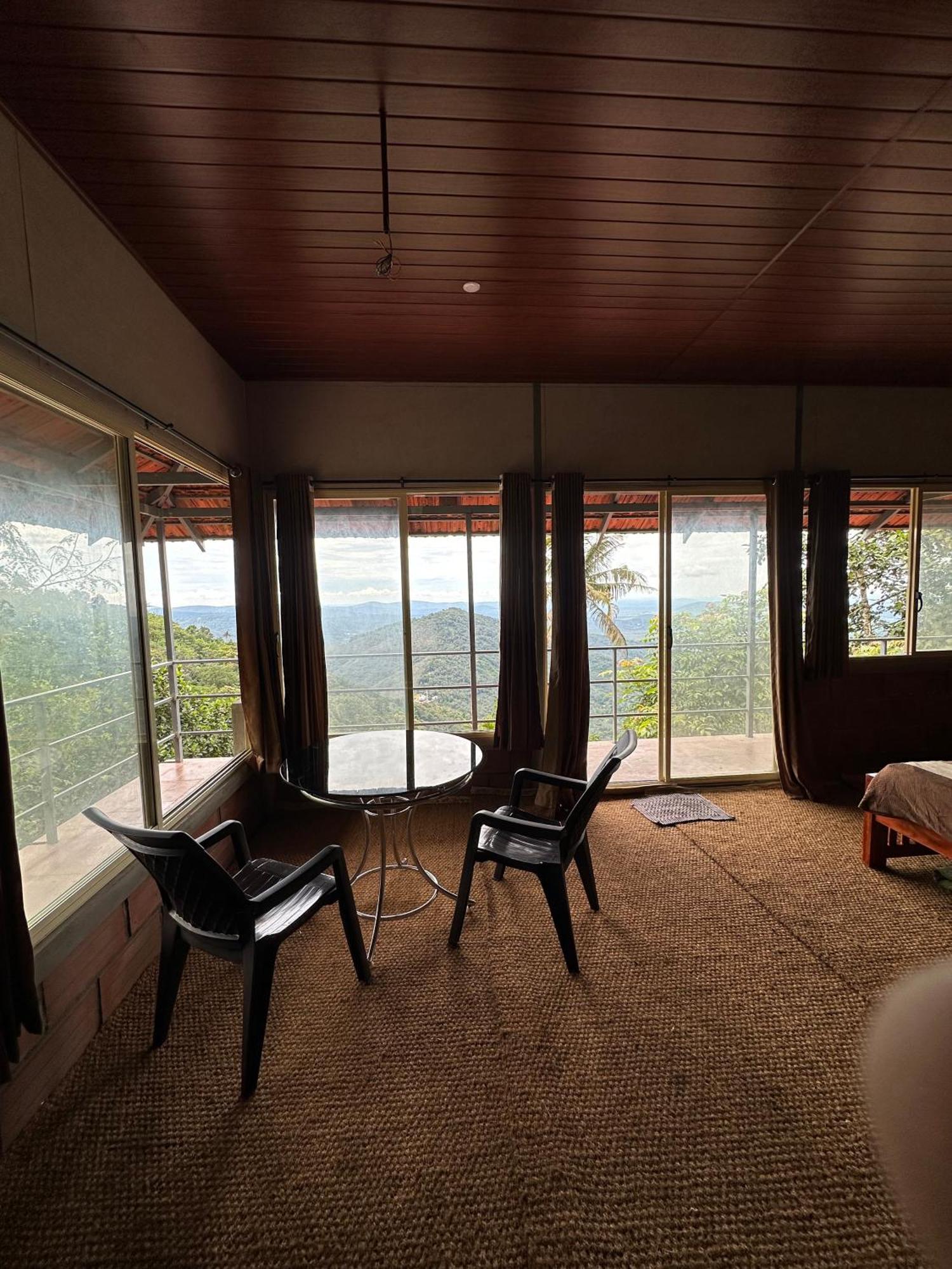 Sunset Valley Kerala Pool Resort - Monsoon Forest Cottage Stay In Idukki With Private Waterfalls, Natural Streams & Breathtaking Views Pīrmed المظهر الخارجي الصورة