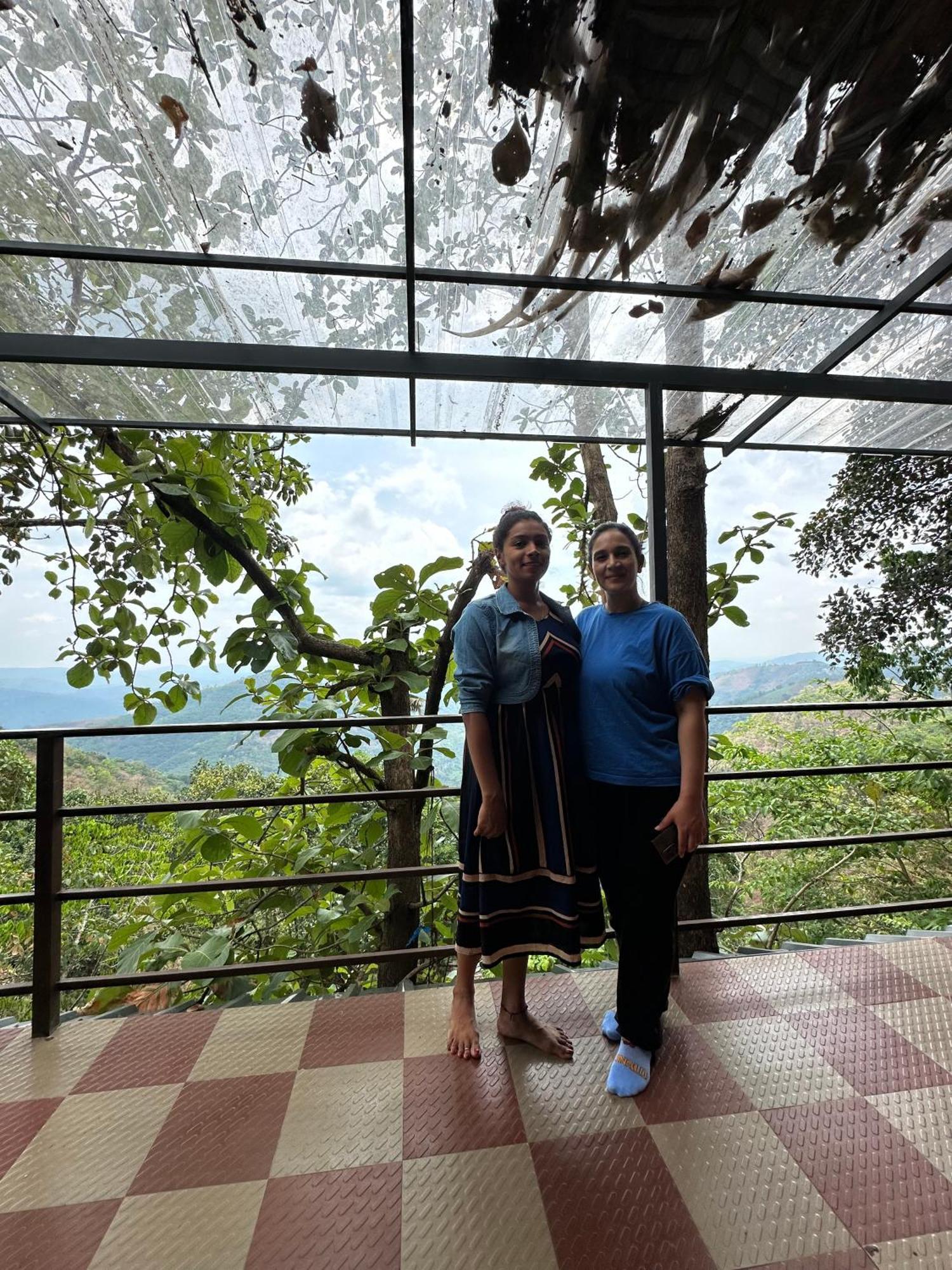 Sunset Valley Kerala Pool Resort - Serene Natural Forest Cottage Stay In Idukki With Sunrise & Sunset Panoramas, Natural Streams & Tranquil Summer Evenings Pīrmed المظهر الخارجي الصورة