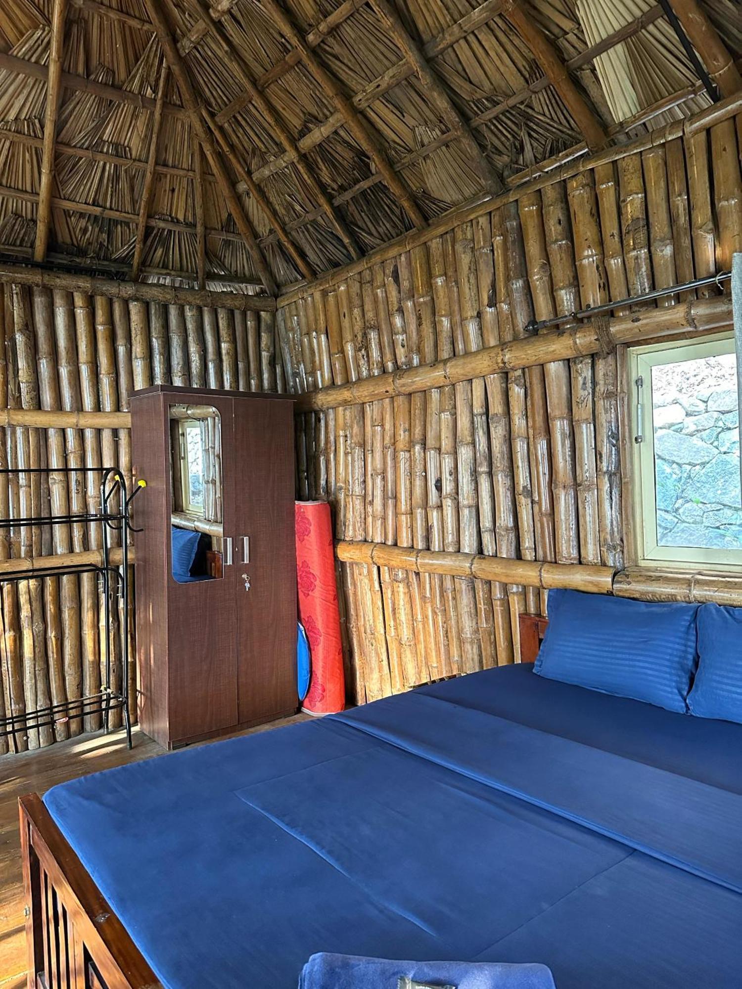 Sunset Valley Kerala Pool Resort - Serene Natural Forest Cottage Stay In Idukki With Sunrise & Sunset Panoramas, Natural Streams & Tranquil Summer Evenings Pīrmed المظهر الخارجي الصورة